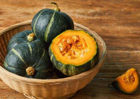 吃瓜四大网红是哪四个,揭秘网络红人的魅力与影响力”