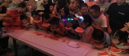 网红演唱会吃瓜,吃瓜群众揭秘幕后真相