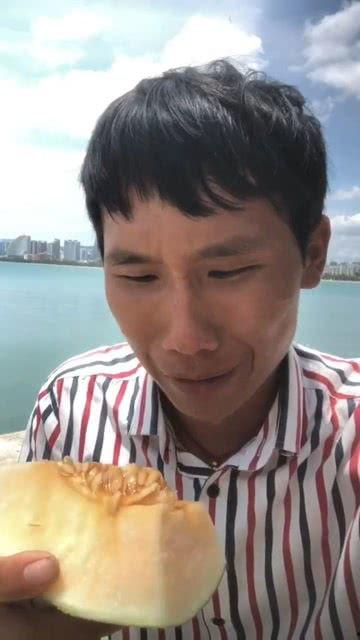 摄影师网红吃瓜,摄影师网红的“吃瓜”之旅