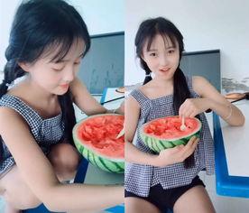 佳佳小拖把吃瓜网,揭秘吃瓜网背后的故事