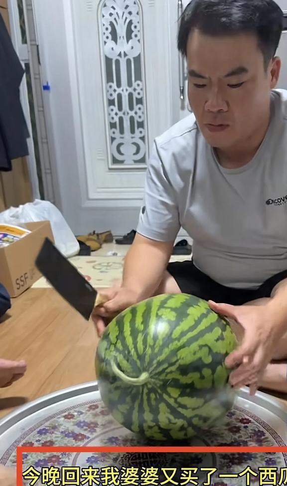 网红吃瓜打包图片真实